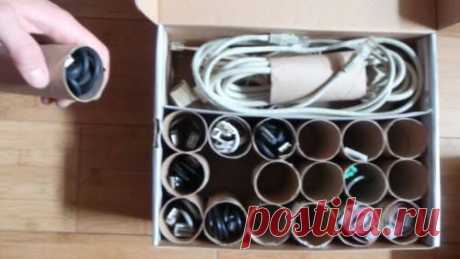 Как убрать электрические шнуры : идея с рулонами от туалетной бумаги (1) IDÉES De GÉNIE