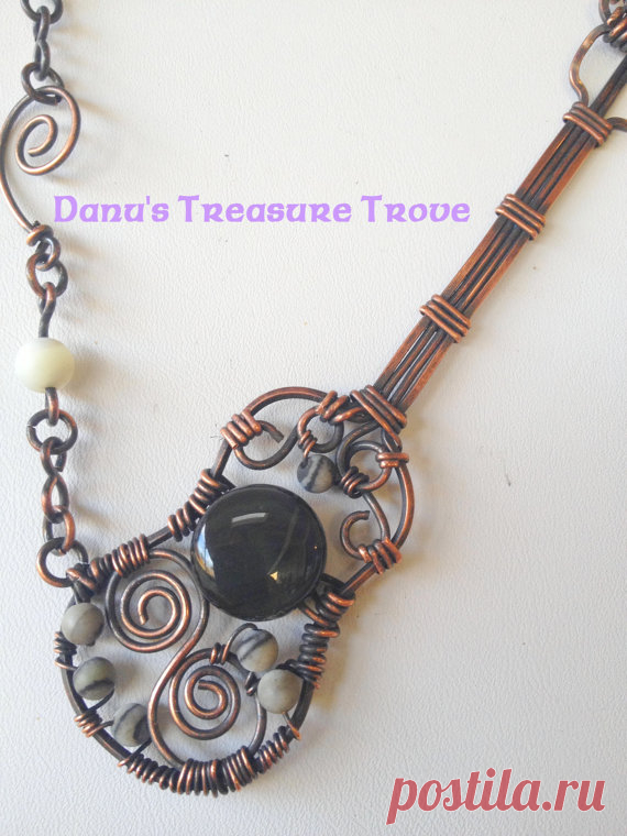 Copper Wire Wrapped Guitar with Rainbow от DanusTreasureTrove