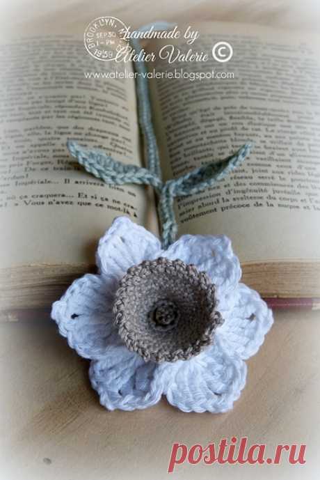 Atelier Valérie: Narcis Boekenlegger