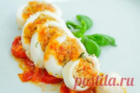 Фаршированные кальмары с запечёнными помидорами черри — средиземноморский рецепт — Home cooking