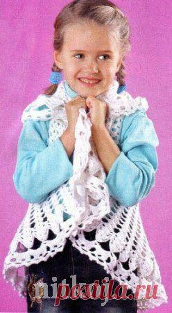 Круглая шаль для девочки » Ниткой - вязаные вещи для вашего дома, вязание крючком, вязание спицами, схемы вязания