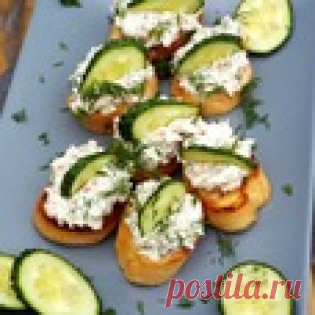 Бутерброды с копченой рыбой и сыром - кулинарный рецепт
