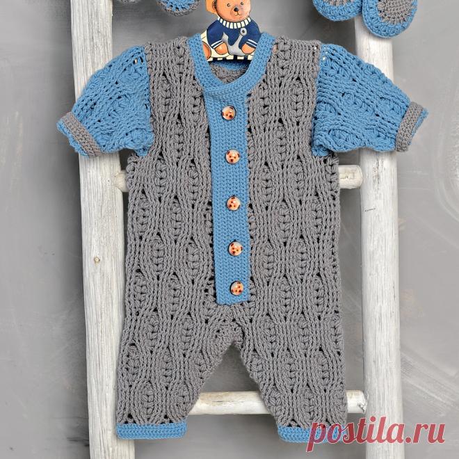 Двуцветный комбинезон для малыша - схема вязания крючком. Вяжем Комбинезоны на Verena.ru