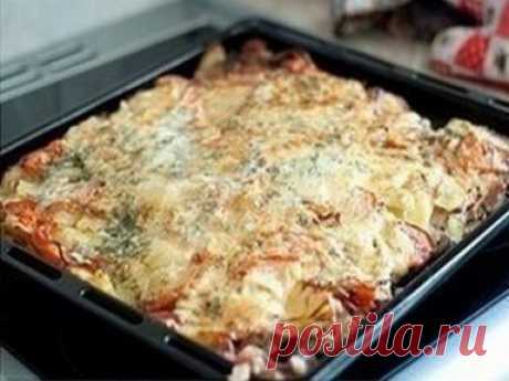 МЯСО ПОД ШУБОЙ "И ПРОТИВНЯ МАЛО!"
На вкус и на пиццу похоже, и на что-то из детства.. Но-вкуснооо сказочно, тает во рту!!!!