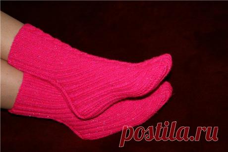 МУЛЬТИВАРКА.РУ - главный сайт о мультиварках • Просмотр темы - Вяжем &quot;Треугольные&quot; носки на 2-х спицах