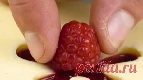 Десерт с пластиком