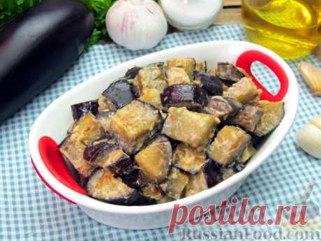 Рецепт: Баклажаны, тушенные со сметаной и чесноком на RussianFood.com