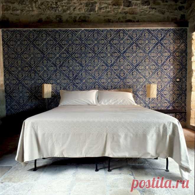 50+ Stunning Creative Bedroom Wallpaper Decor Ideas - Page 12 of 51
