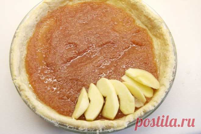 Яблочное пюре к мясу Если вам надоели рисовые и картофельные гарниры, обратите внимание на этот рецепт. Пюре из яблок может быть очень интересным гарниром.