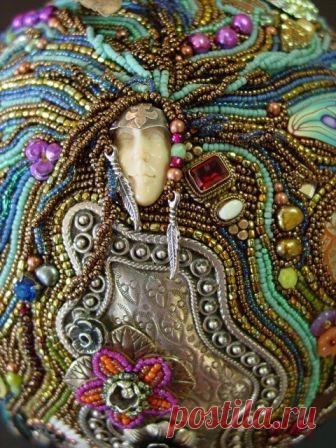 Удивительные работы из бисера Робин и Тома Аткинс – Ярмарка Мастеров