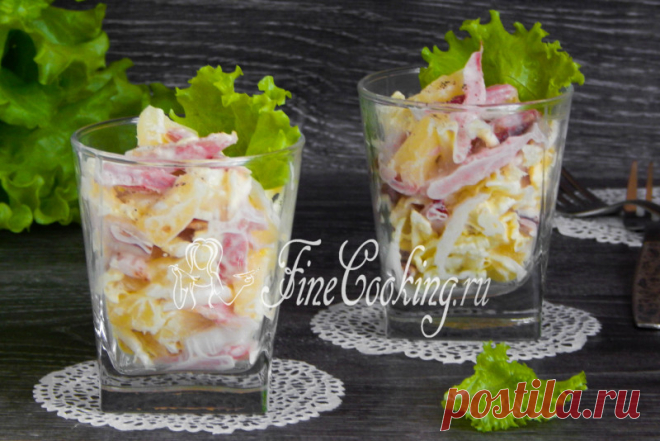 Салат с пекинской капустой, копченой курицей и ананасами - рецепт с фото