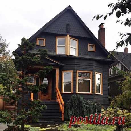 Black house