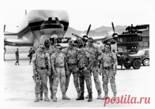 Универсальный солдат (1992)