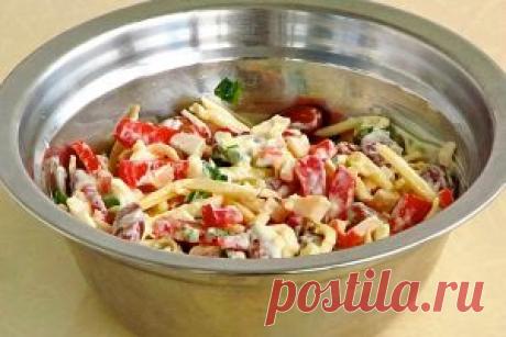 САЛАТ ..ДЕБЮТ...С КРАБОВЫМИ ПАЛОЧКАМИ...