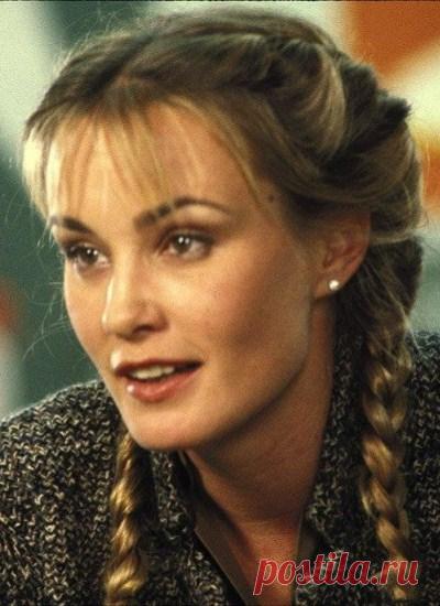 Джессика Лэнг