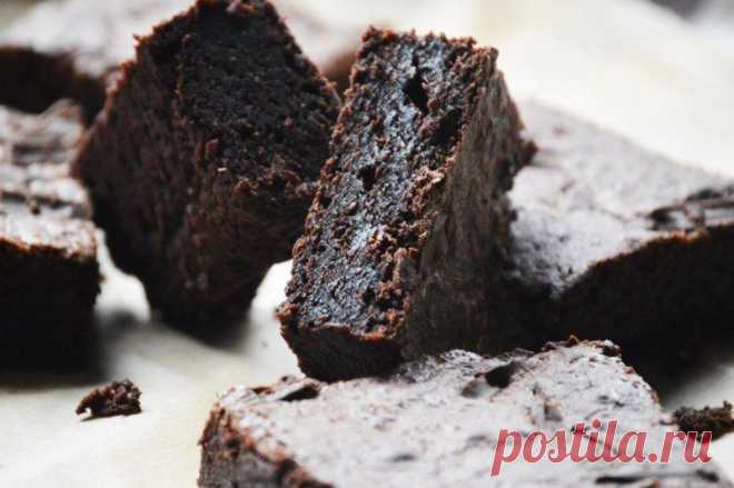 Tiems, kam saldėsiai pakelia nuotaiką: 15 nesudėtingų naminių desertų receptų | Maistas | 15min.lt