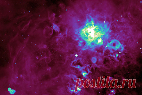 Получены ранее неизвестные космические радиосигналы. Астрономы впервые уловили сигналы от ранее неизвестных звезд и далеких галактик при наблюдениях за Большим Магеллановым Облаком. Ученые воспользовались радиоинтерферометром ASKAP, чтобы получить изображения БМО в радиоволнах и изучить структуру соседней неправильной галактики.