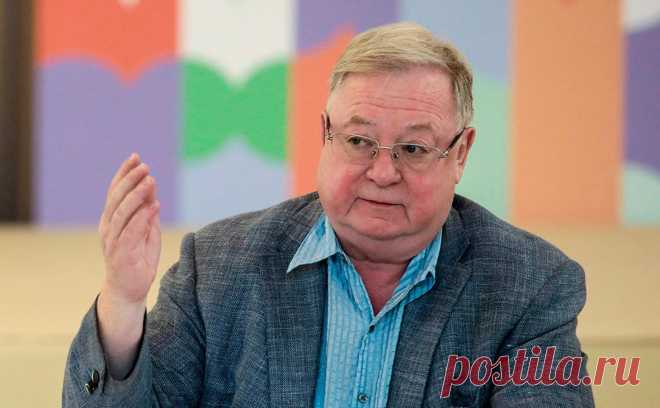 Степашин заявил, что Россия «прозевала» Украину в 1990-х. Мнение, что Украина «никуда не денется», было «стратегической ошибкой» России в 1990-х годах, и теперь «приходится наверстывать упущенное», заявил экс-премьер