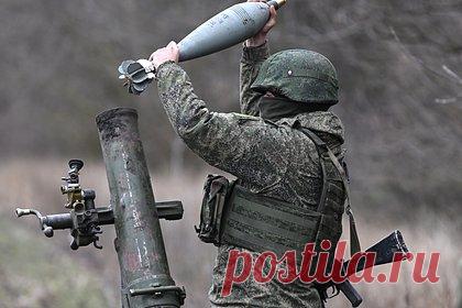 Российские войска уничтожили обстреливающих Новую Каховку бойцов ВСУ. В районе села Николаевка Херсонской области российские военные артиллерийским ударом по позициям 126-й бригады Вооруженных сил Украины (ВСУ) уничтожили бойцов, которые обстреливали Новую Каховку. Кроме того, российские артиллеристы уничтожили самоходную гаубицу ВСУ «Гвоздика».