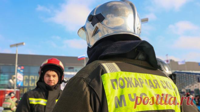 Стало известно количество пострадавших при пожаре в торговом центре в Улан-Удэ. Пять человек пострадали при пожаре в торговом центре "Баянгол" в Улан-Удэ. Об этом сообщает телеканал Рен ТВ со ссылкой на источник. Отмечается, что трое пострадавших доставлены в больницу в состоянии средней тяжести. Еще двум ...