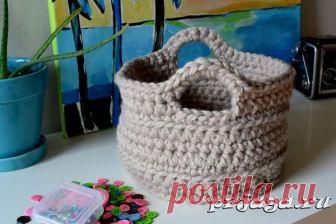 Шкатулки и корзинки спицами или крючком – большой выбор, на любой вкус!