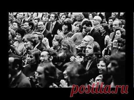 ▶ Высоцкий: &quot;Рассказ о Театре на Таганке&quot; (в Учкудуке). - YouTube