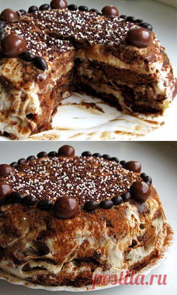 Пряничный торт с бананами без выпечки