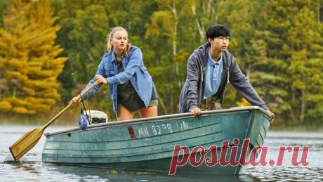 ПОЛИ, ВПЕРЁД! (2022) комедия