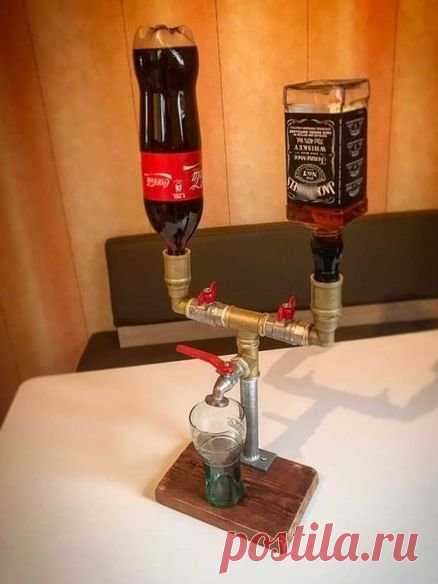 Необычное применение обычных вещей. Самодельный ночник из водопроводного крана и смеситель умывальника из обрезков труб. | Андрей Ратников | Яндекс Дзен