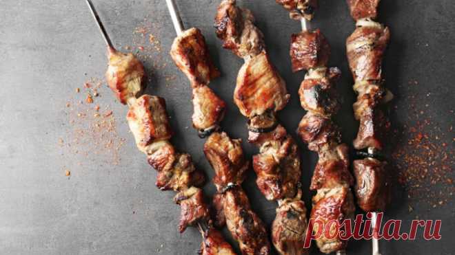 Шашлык в духовке - мясные рецепты на майские праздники - Телеканал Украина