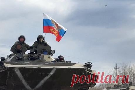 В Германии придумали сценарий нападения России на НАТО. В этот раз войне добавили биологического и ядерного оружия. Немецкий журнал Bild опубликовал теоретический сценарий нападения России на НАТО. Атака может состоять из четырех фаз, начиная с кампании по дезинформации до применения биологического, химического и ядерного оружия и уничтожения всей электроники.