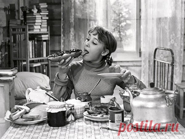 9 сентября 1930 родилась киноактриса Надежда Румянцева