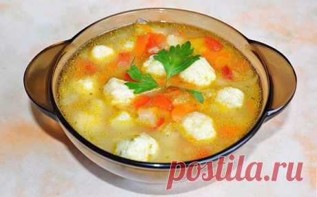 Очень вкусный овощной суп с сырными клецками — Вкусные рецепты