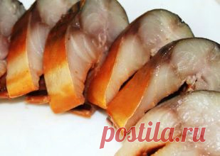 Вкусная соленая скумбрия.