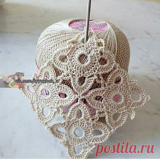 Простые квадратные мотивы со схемами.