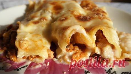 КАННЕЛЛОНИ С МЯСОМ ПОД СОУСОМ БЕШАМЕЛЬ Как приготовить макароны каннеллони с фаршем и соусом бешамель пошаговый видео рецепт. Рецепт 250 гр каннеллони (24шт) 500 гр фарш 1 лук 2-3 зубчика чеснока ...