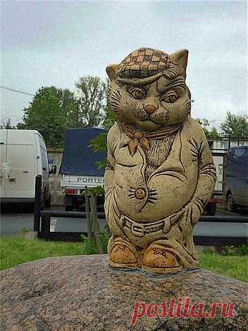 Памятники   котам в Питере