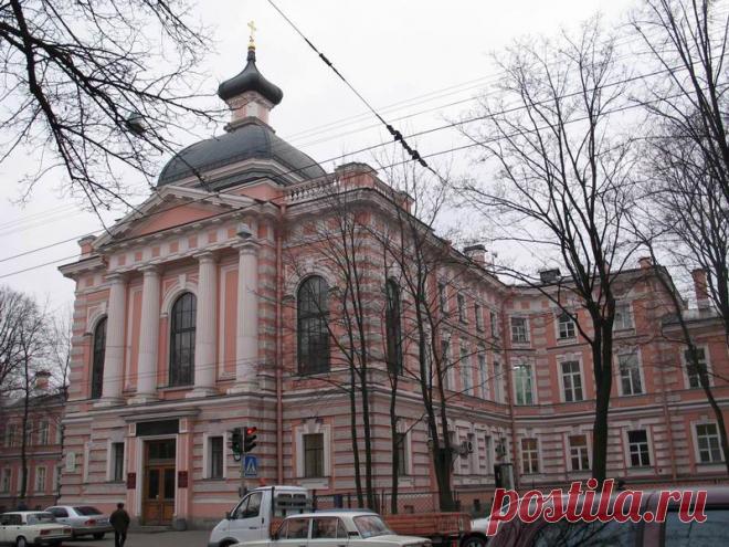церковь св. равноапостольной царицы Елены при медицинской академии последипломного образования