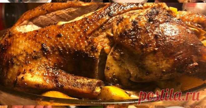 К Рождеству: гусь с яблоками или индейка с изюмом? Решаете сами!