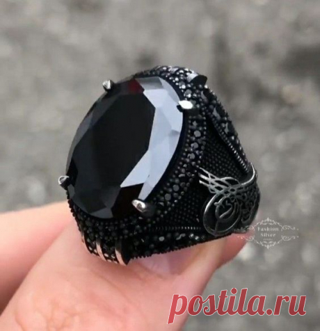 Кольцо. Женское кольцо. Чёрные бриллианты. Серебро. Чернение.
