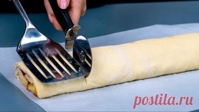 The famous dessert that drives the world crazy! From puff pastry and apples