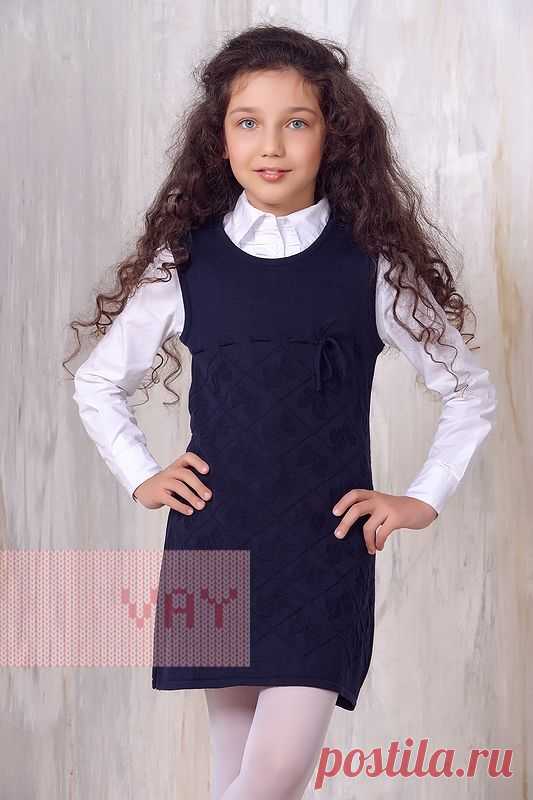 Школьная форма от марки VAY. Сарафан школьный для девочек от VAY (артикул 761), цветовое решение т.синий. Ещё больше школьной формы марки ВЭЙ на наших сайтах. Официальное представительство бренда VAY: купить в розницу в магазине Согревай.ру https://www.sogrevay.ru, оптовые закупки на Ньювэй.ру https://www.newvay.ru