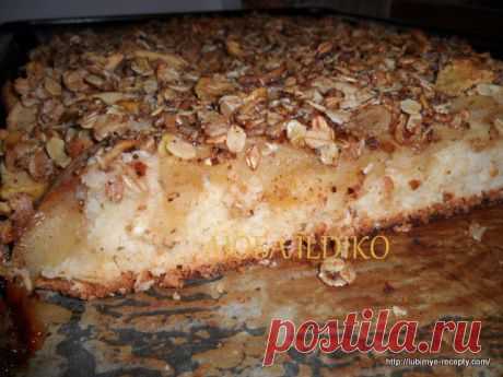 Пирог с яблоками и грушами