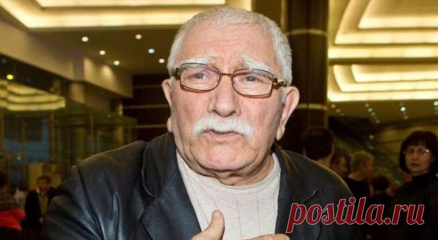 Армен Джигарханян госпитализирован с осложнением после перенесенной пневмонии . Милая Я