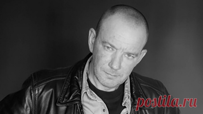Умер актер сериала «Улицы разбитых фонарей» Виталий Жигалин Российский актер Виталий Жигалин, известный по сериалу «Улицы разбитых фонарей», скончался в возрасте 48 лет. Об этом сообщается на странице Самарского академического театра имени Горького в Facebook.Жигалин умер 5 ноября после продолжительной болезни. Подробные причины смерти артиста не сообщаются.Прощание с актером состоится в самарском Доме Актера 8 ноября в 11:00.