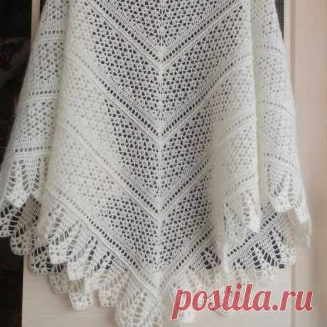Ажурная шаль крючком