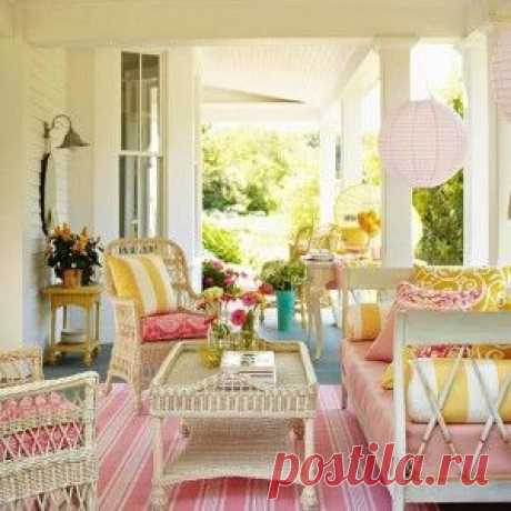 seating - white wicker chairs - summer and decor, design ideas and inspiration - TOMORROWS ADVENTURES