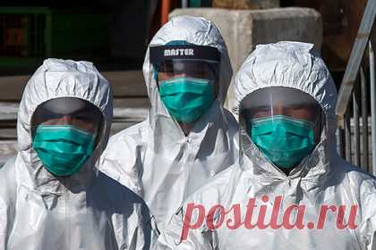 В Китае зафиксирована первая смерть от высокопатогенного птичьего гриппа. В Китае три человека заразились высокопатогенным птичьим гриппом H5N6, один из них скончался. 54-летняя женщина умерла спустя десять дней после выявления первых симптомов. Инфицированные люди обнаружены на юго-западе страны. 6 июля тем же вирусом заболел 55-летний житель юго-западной провинции Сычуань.