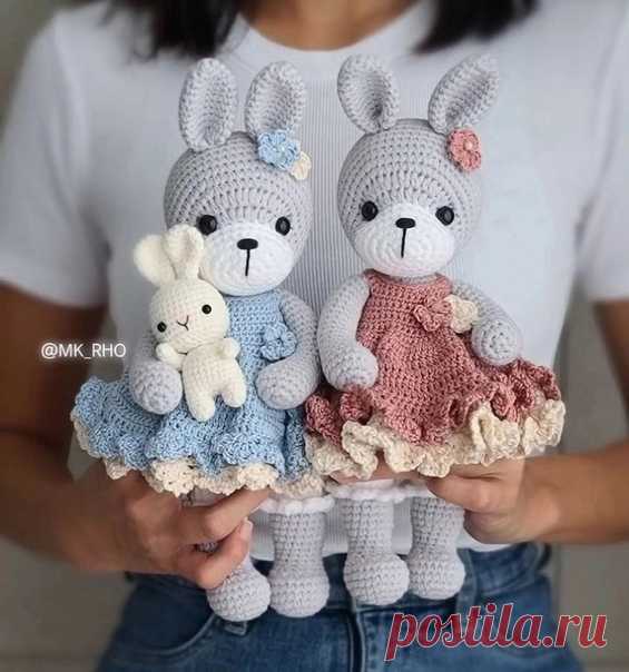 Зайчики
Другие описания зайчат - в Альбоме ЗАЙЧИКИ - https://vk.com/album-81902789_252129825

Самая лучшая группа #Mk@viyzanie_kryuchkom #амигуруми #crochet #схема #описание #крючком #вязаниекрючком #игрушкикрючком #игрушки #детям #toy #зайчик #кролик #зая #зайка #hare
