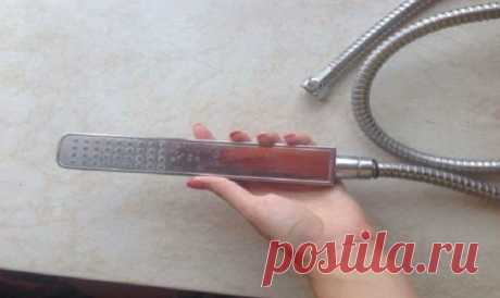 Не стала бы советовать другим хозяйкам, если бы не знала, как хорош этот метод. 
Без преувеличения, теперь ты будешь тратить в 2 раза меньше времени на то, чтобы привести ванную комнату в идеальный вид!Узнав, как очистить кран от налета этим необычным способом, мы тут же побежали…